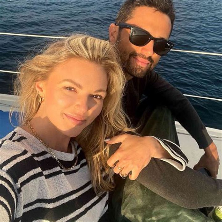 Reporter Alex Weaver (Stephen Collettis Fiance) Wiki, Age, Boyfriend, Husband, Parents & More ·