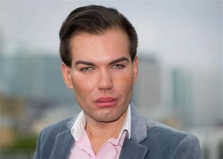 Rodrigo Alves ·