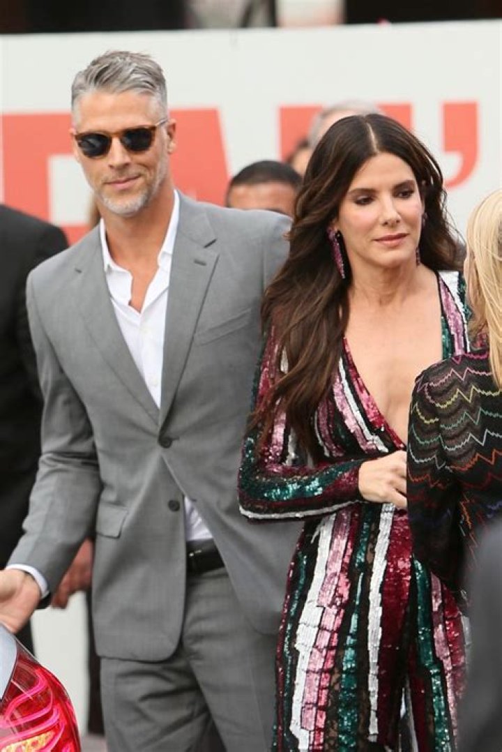 Sandra Bullock's Love Life Explored ·
