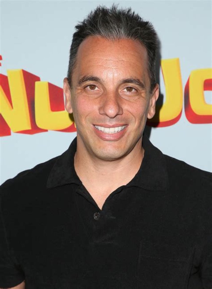 Sebastian Maniscalco Net Worth ·