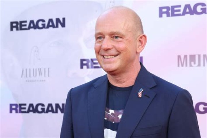 Stephen Hilton - BlogInfo