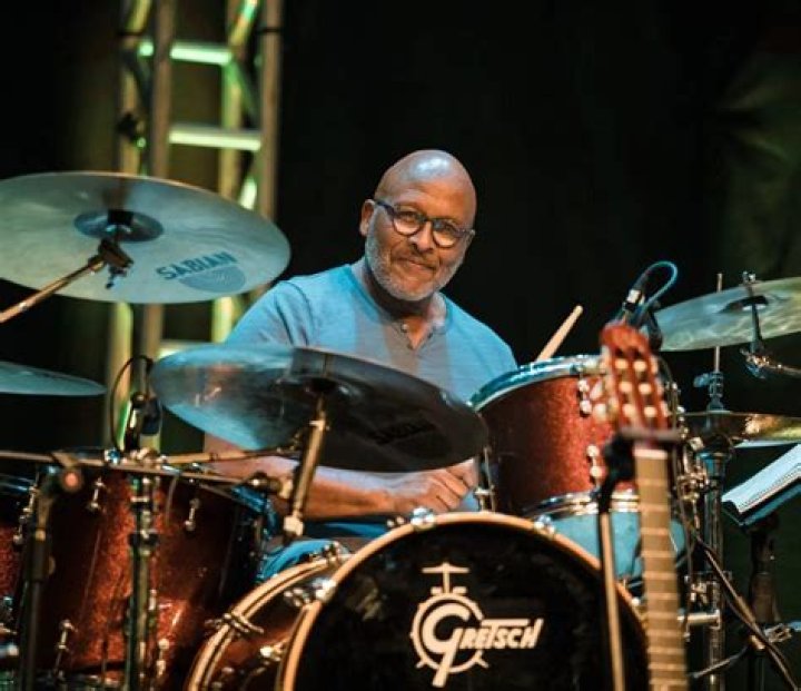 Steve Ferrone - SnogBlogy