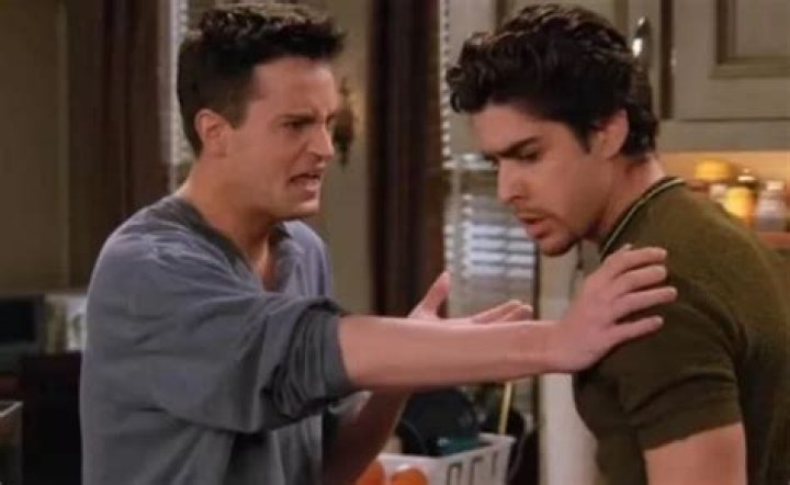 The One With Matthew Perry's Missing Fingertip: How 'Friends' worked into actor's freak accident