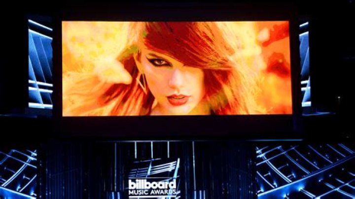 The Real Meaning Behind Bad Blood By Taylor Swift