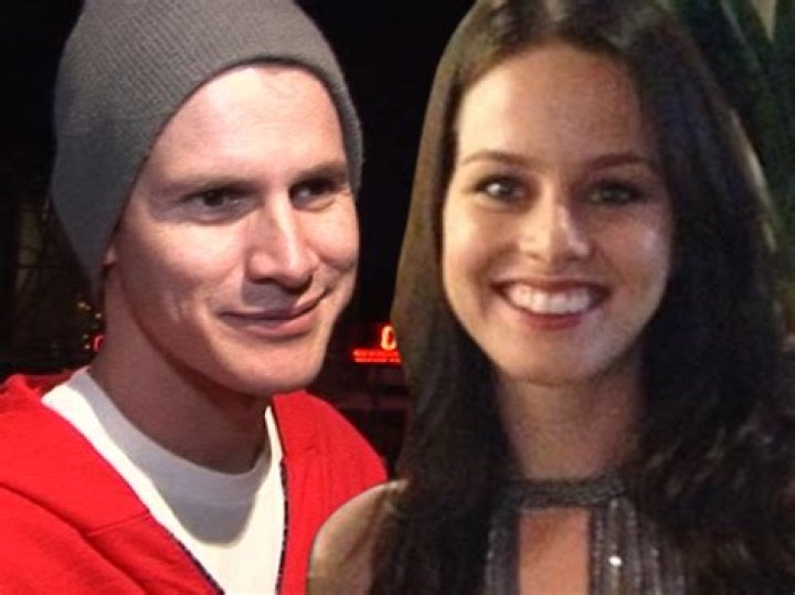 The Truth About Daniel Tosh's Marriage ·