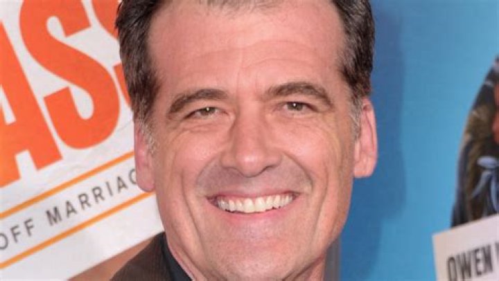 This Is The Actor Who Plays The UPS Guy In Legally Blonde ·