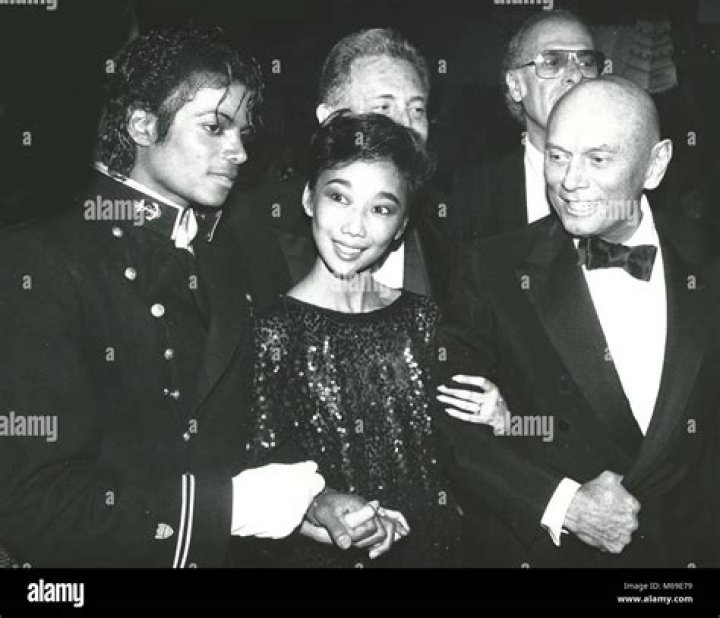 Uncover The Hidden Truths About Kathy Lee And Yul Brynner
