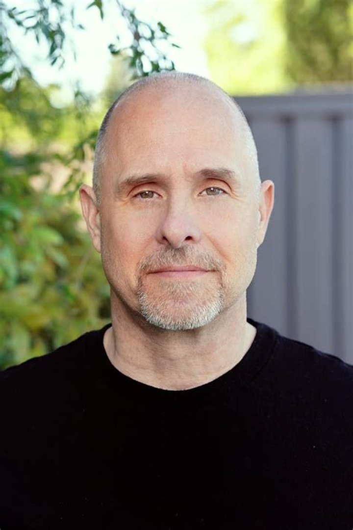Uncover The Private Life Of Actor Paul Schulze: Marriage, Family, And More!