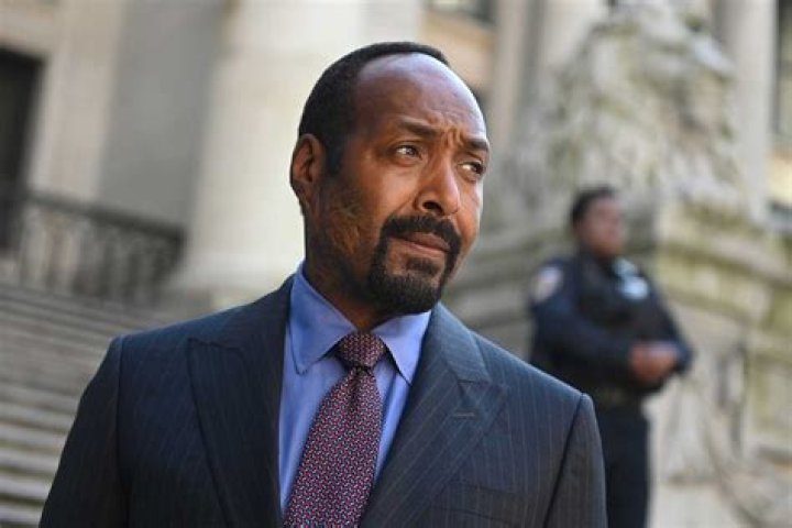 Uncover The Secrets Of Jesse L. Martin's Enduring Marriage