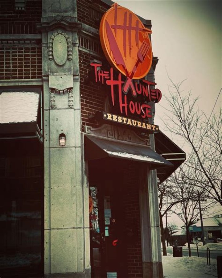 Unveil The Secrets Of Lakeland's Haunted House Restaurant