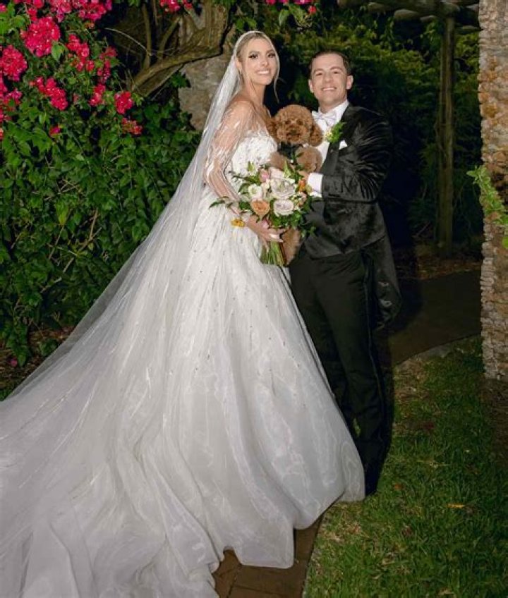 Unveiling The Husband Of Mexican Icon Anahi: Discoveries And Insights