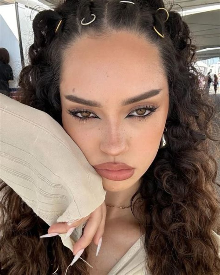 Unveiling The Intimate World Of Daniela Avila And Post Malone: Exclusive Insights