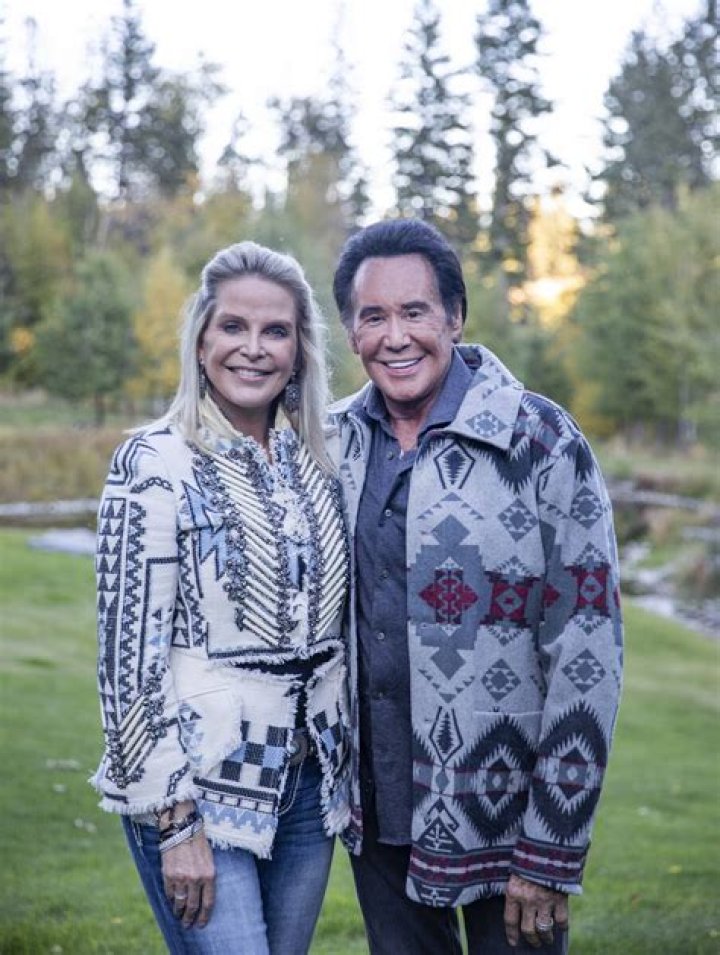 Wayne Newton Biography, Age, Height, Wife, Net Worth, Family