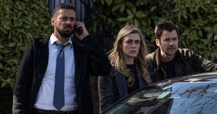 Who Does Detective Michaela Stone End Up with in 'Manifest?'