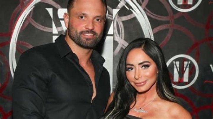 Who Is Angelina Pivarnick Father? Net Worth Details
