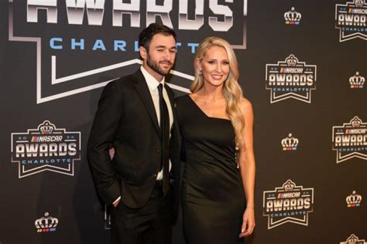 Who is Chase Elliott Dating Now? A Look at His Relationship Status, Past Relationships, Rumours and ·