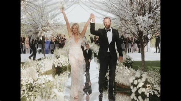 Who is Dustin Johnson's wife? Paulina Gretzky bio, net worth, wedding, kids, parents, baby, wiki
