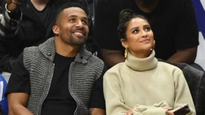 Who is Shay Johnson Dating Now ·