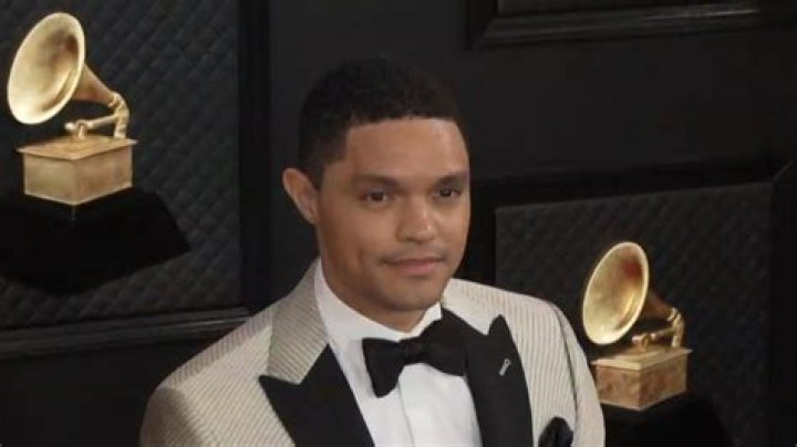 Who will host Grammy 2022?