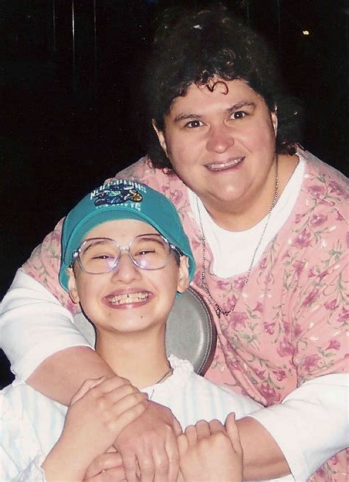 Why Did Sarra Kill Her Mother?