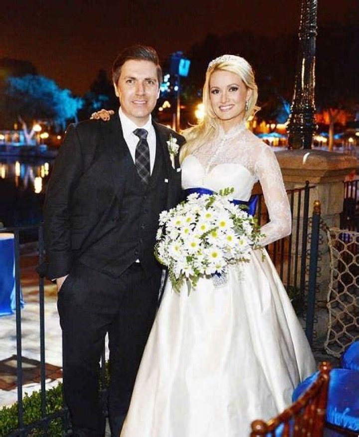 Zak Bagans And Holly Madison Are Seperated! Know About Their Love Relationship |